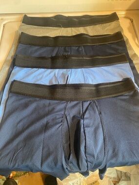 Men’s boxer briefs